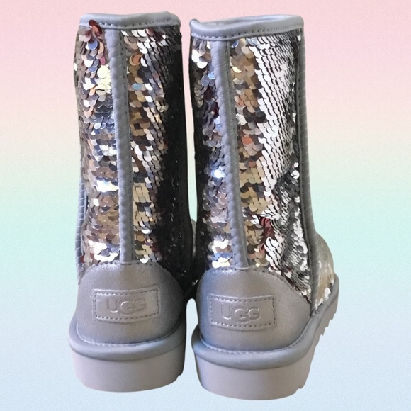 NEW UGG Classic Short Sequin Silver Pink Combe Boot - Picture 7 of 15